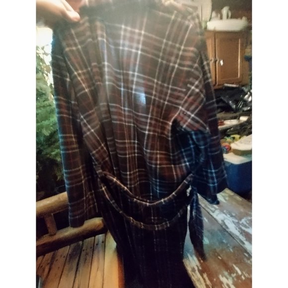 Plaid fruit of the loom bath robe - Picture 8 of 9